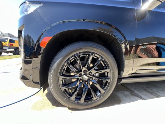 Ceramic coat to keep these wheels looking this good with a shine that lasts longer than your typical drive thru carwash.