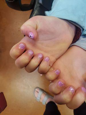 Kids nails with flower.