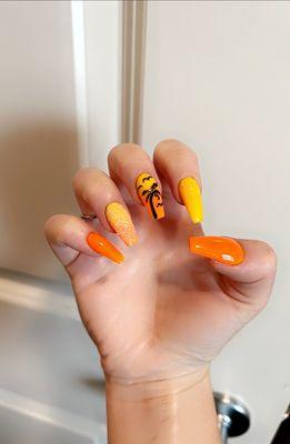 Freestyle long nails by Esteban