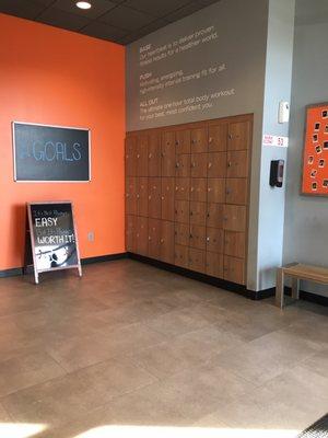 They offer lockers for use while you're in class