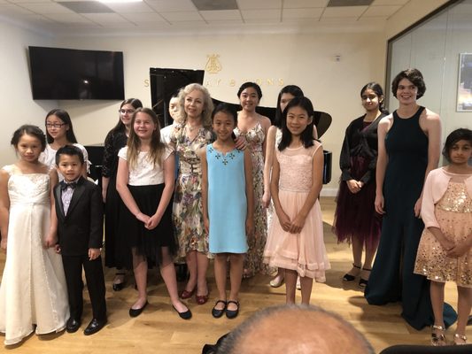 Class recital at Steinway Gallery