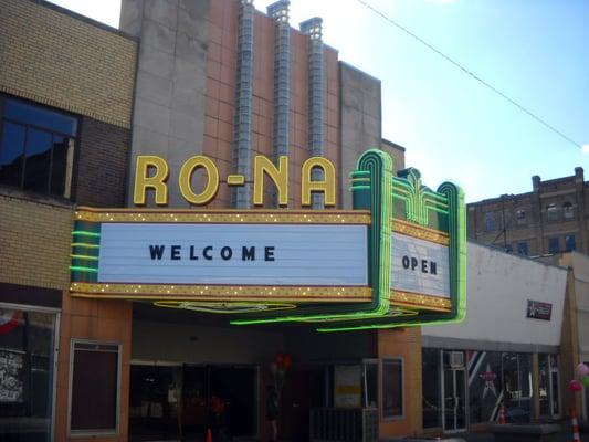 Ro-Na Theater sign restoration, Ironton Ohio