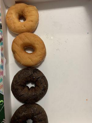 "Glazed" doughnuts.  I put glazed in quotes because there's no damn glaze on these.  Sad showing Dunkin'.