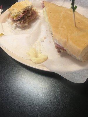 Cuban Sandwich - Sandwich Cubano