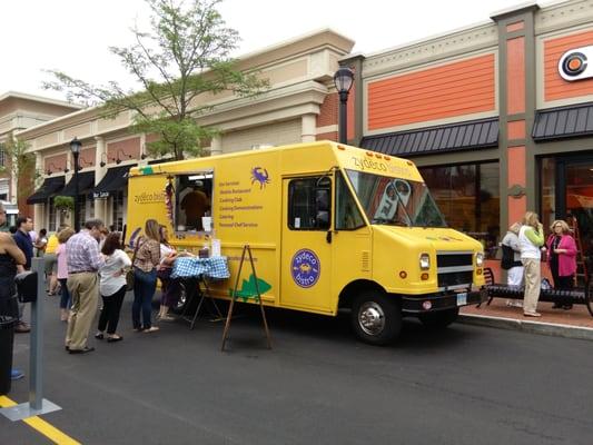 Zydeco @ Food Truck Monday at Legacy Village