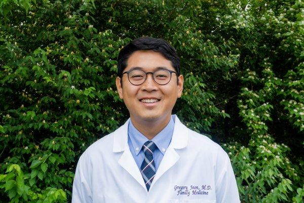 Dr. Jeon, Family Medicine Primary Care Doctor