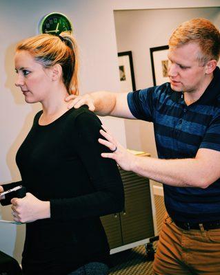 Scapular dynamics affect not only the shoulder, but also the neck