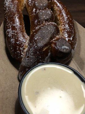 Beer Beer Cheese & Pretzel