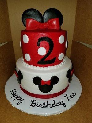 Minnie Mouse Cake