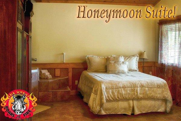 Honeymoon Suite