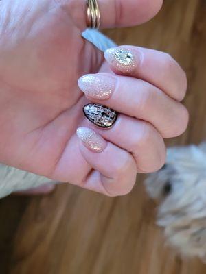 Kiss Nail