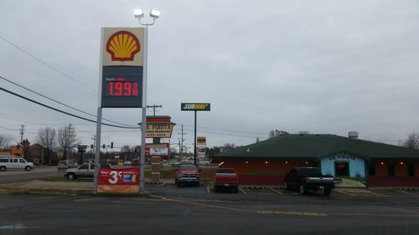 Shell Gas Station, Alma, AR