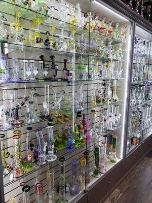 Water Pipes, Glass Pipes and Grinders!!