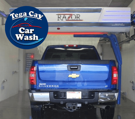 touchless-carwash-razor-tega-cay-car-wash-change-in-fort-mill-blue-truck