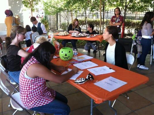 Harvest Festival Coloring Table 11.