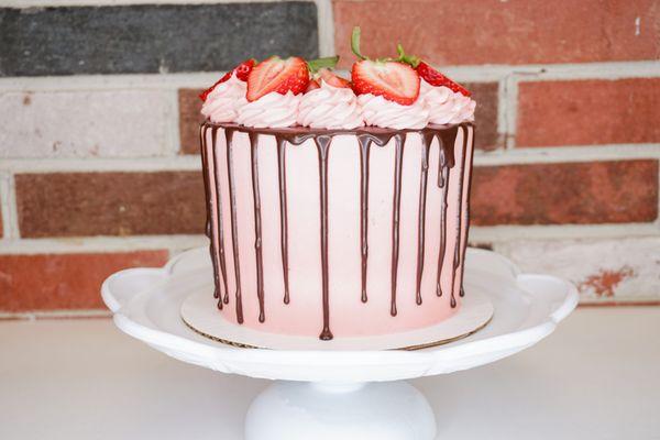 chocolate dipped strawberry cake