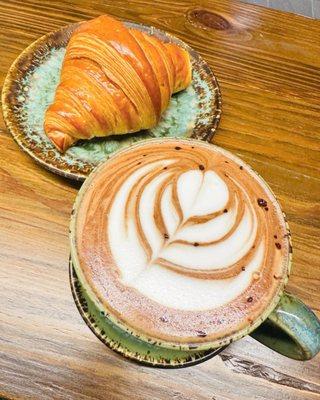 Caffe Latte and a croissant