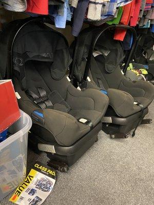 Bugaboo turtle car seats by Nuna