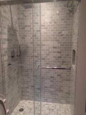 shower cleaned by professionals