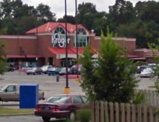 Fiscal Tax is located within this Kroger store.