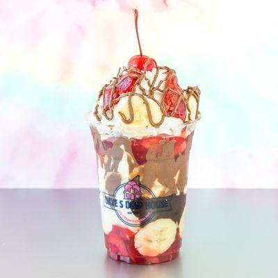 strawberry banana sundae