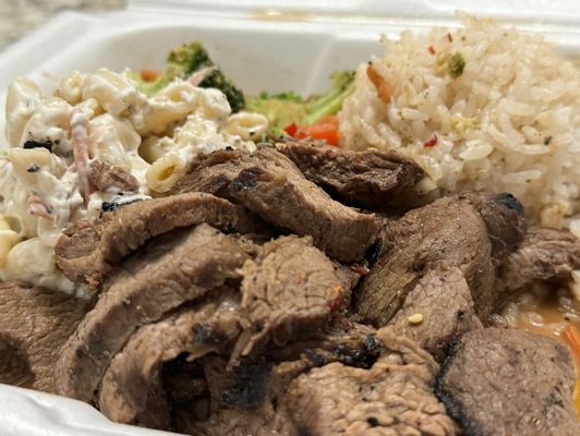 Regular plate double teriyaki steak with veggies and macaroni salad