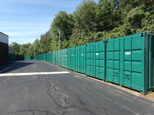 Over 100 Drive Up Containers. Perfect for Vehicle and Contractor Storage