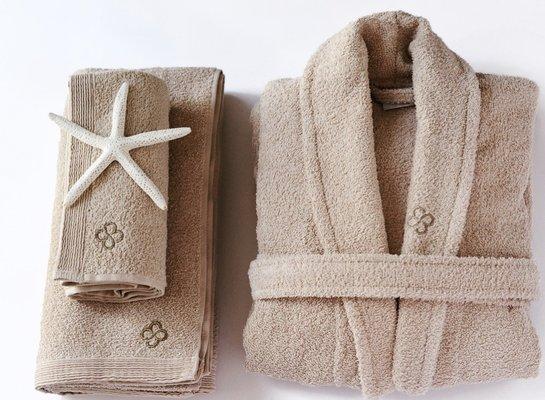 100% Turkish cotton luxurious terry cloth bathrobe.