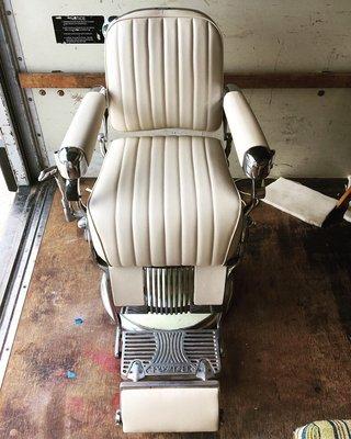 1970s barber chair