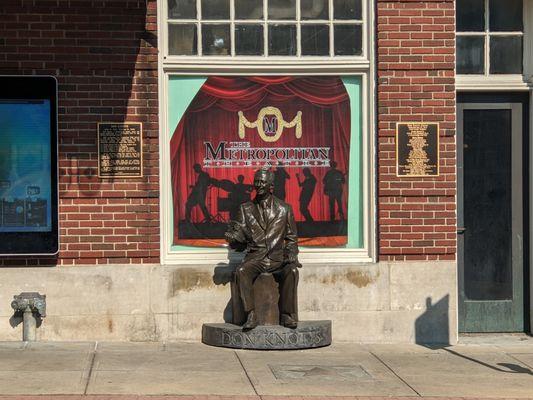 Don Knotts Statue, Morgantown