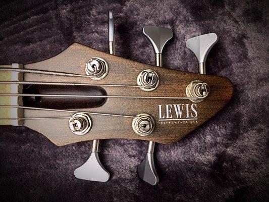 Dave Lewis Guitars