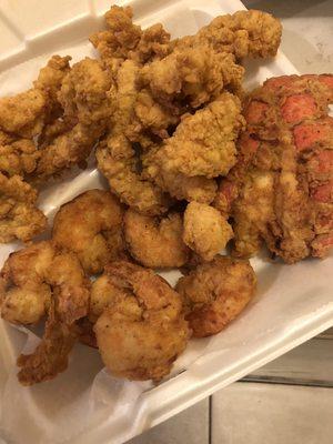 Fried conch, lobster,& shrimp platter