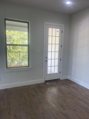 Trim , baseboards , wall and ceiling painted .