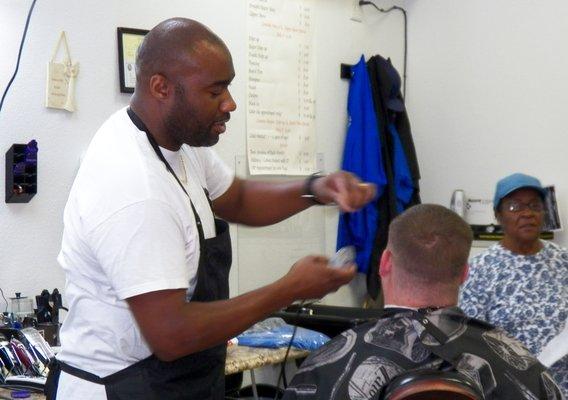 Trays Barber Shop