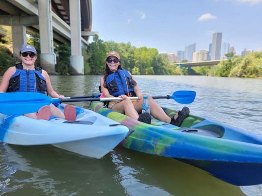 Downtown skyline kayak tour