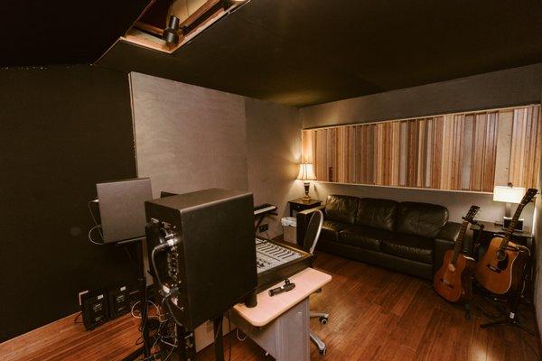 Studio B