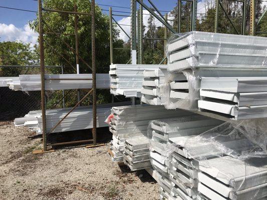 Aluminum roof pans and posts