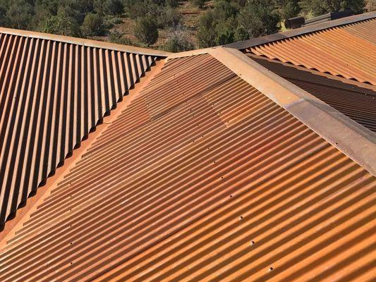 Example of a metal roof job by Hahn Roofing, Sedona AZ