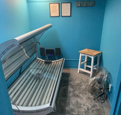 Rooms & tanning beds are sanitized after each use