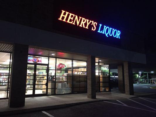 Henry's Liquor