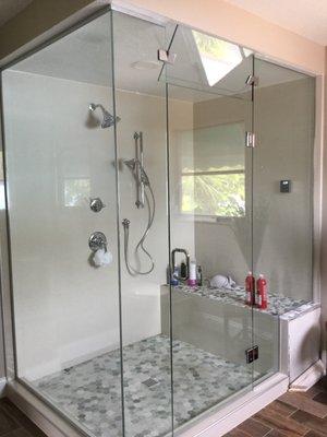 Frameless Swing Steam Shower