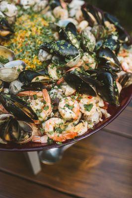 Seafood paella