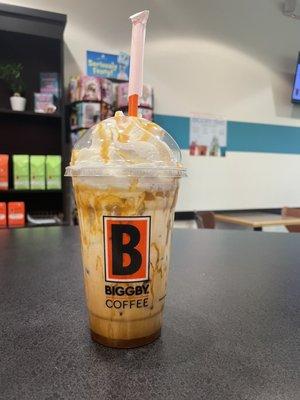 Caramel Marvel Iced with Extra Flavor & Garnish