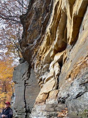 Fissures and layers of sandstone