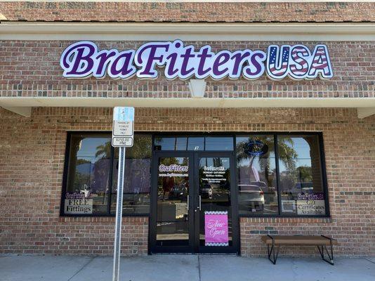 Store front BrafittersUSA
 #lingerie #bras #clothing #smallbusiness