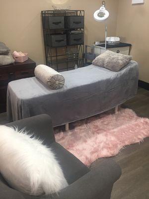 Lash and Wax Room