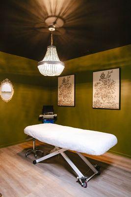 Each treatment room is appointed for the utmost in efficient luxury - facials, Hydrafacials, chemical peels, microneedling.