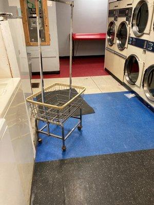 Sudsey's Laundromat