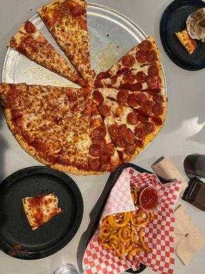 18'' pizza and curly fries!