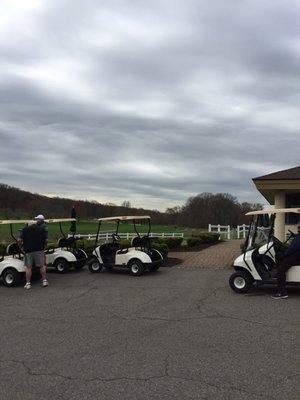 Area in front of clubhouse and also where you check in with the ranger once you pay the green fee